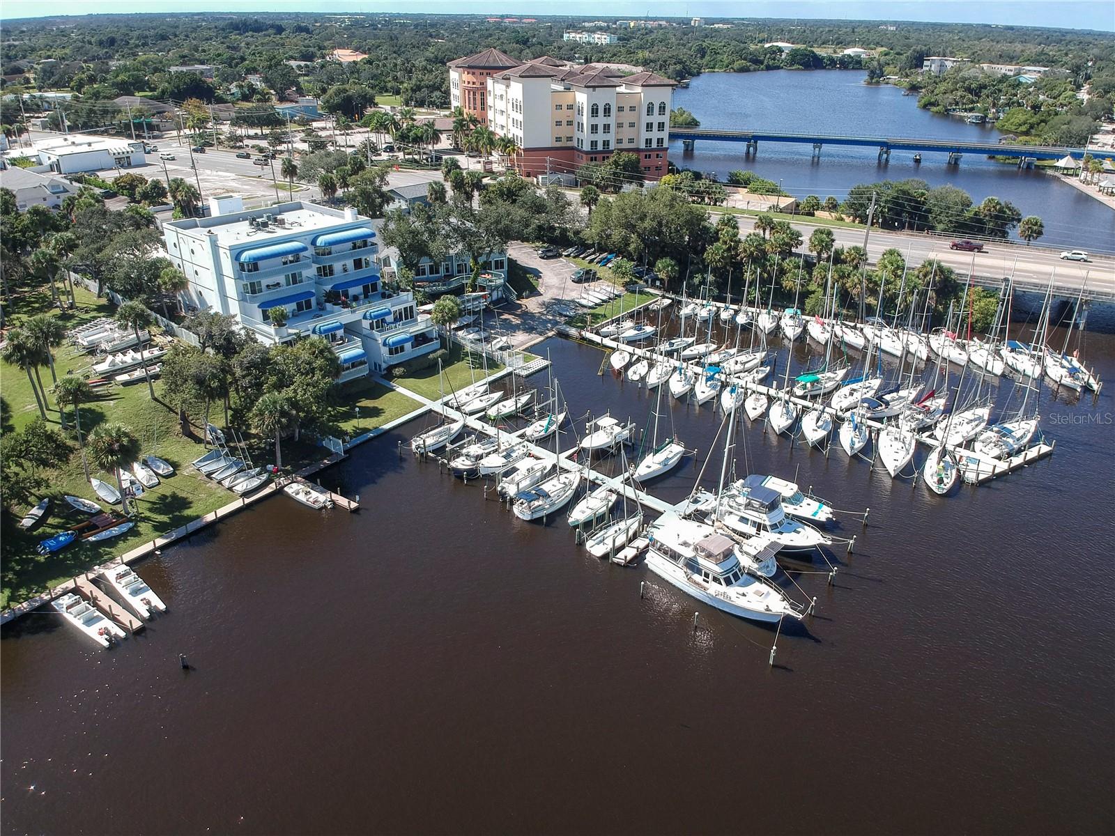 1208 RIVER DRIVE 401