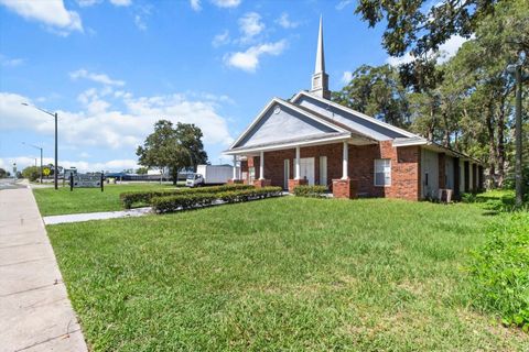 Tiny photo for 1601 NW 14th Street, Ocala, FL 34476 (MLS # OM718440)