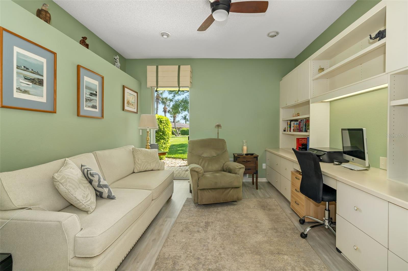 HERITAGE OAKS GOLF & COUNTRY CLUB - Residential