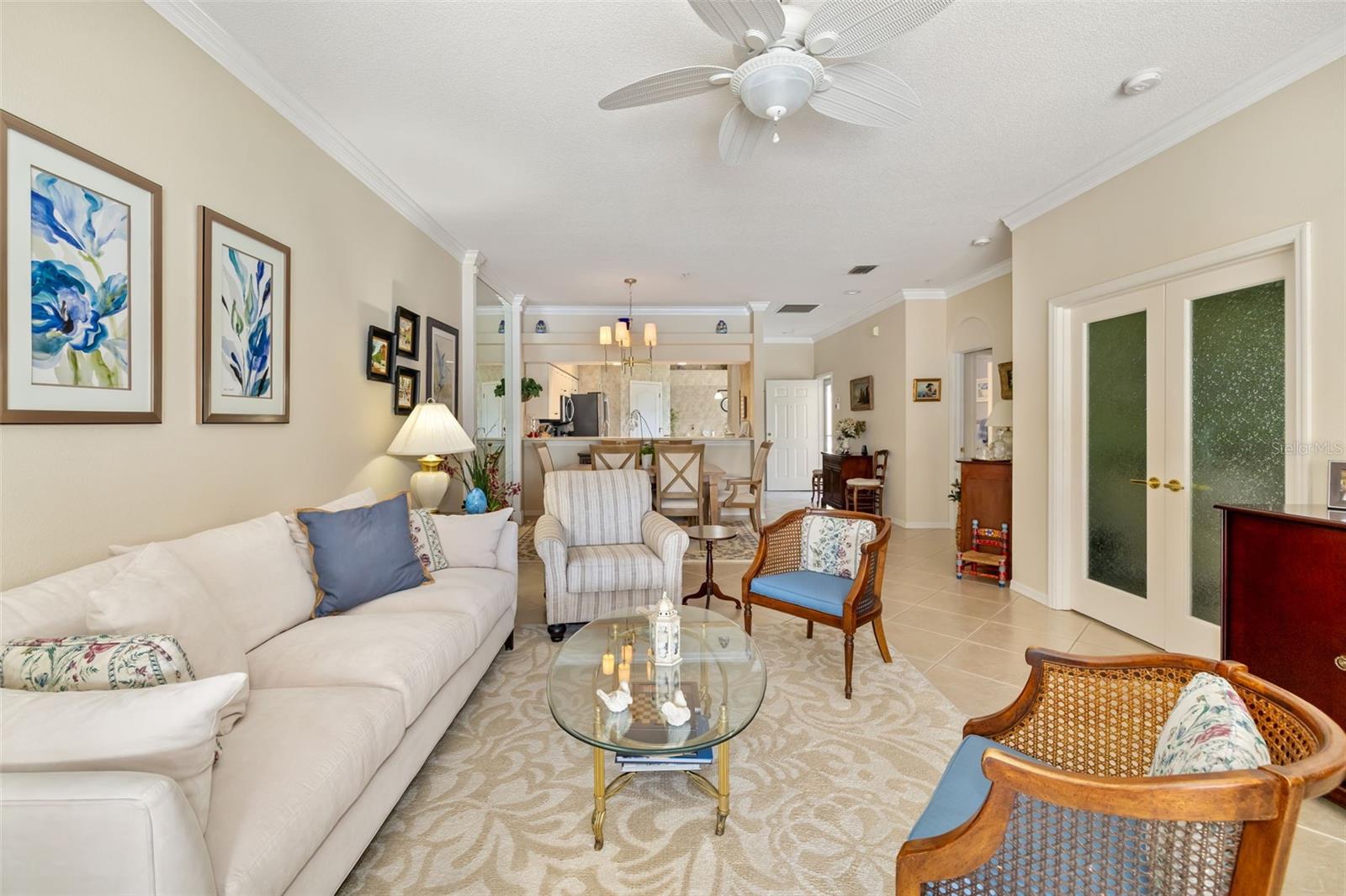 HERITAGE OAKS GOLF & COUNTRY CLUB - Residential