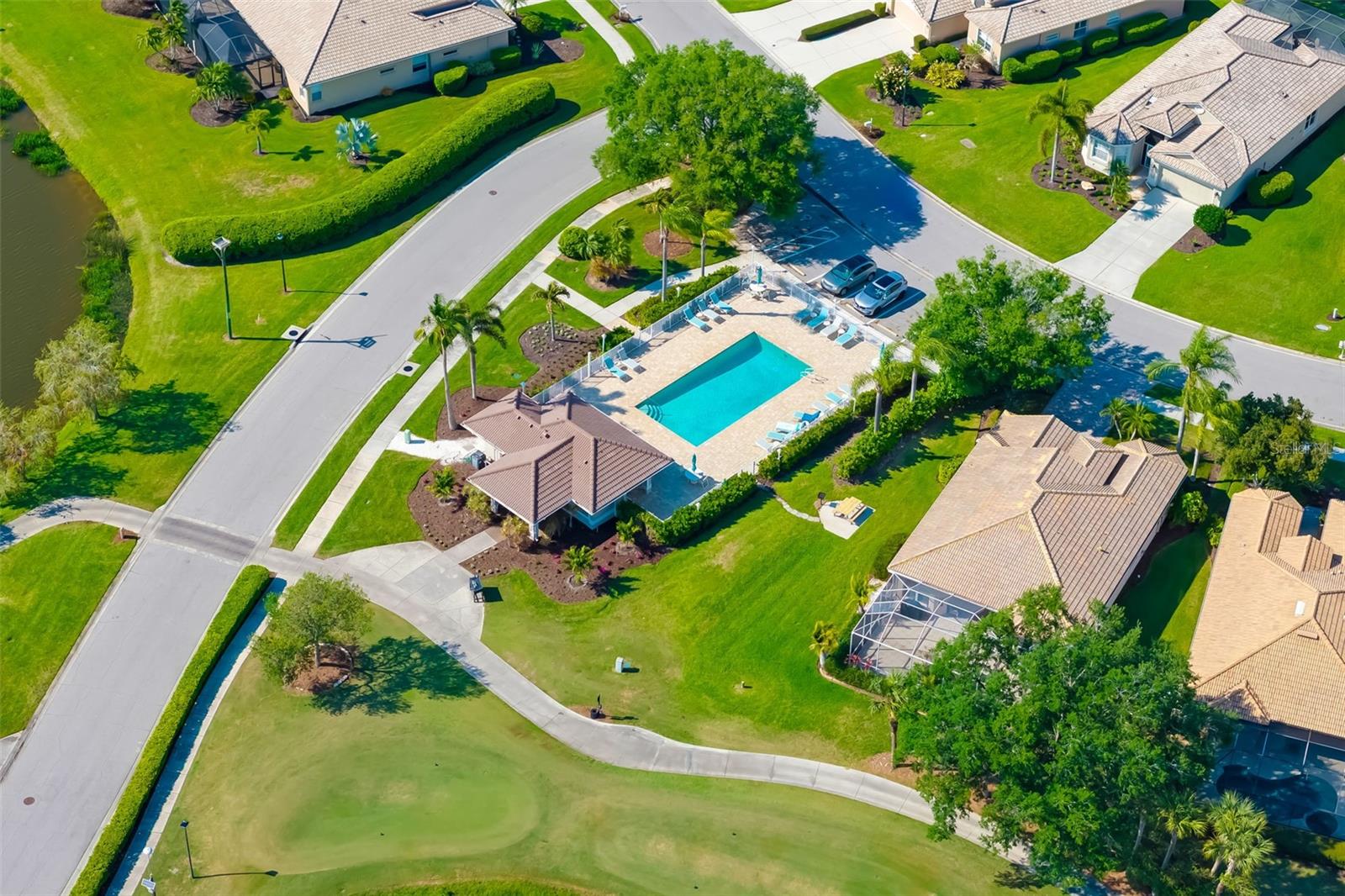 HERITAGE OAKS GOLF & COUNTRY CLUB - Residential
