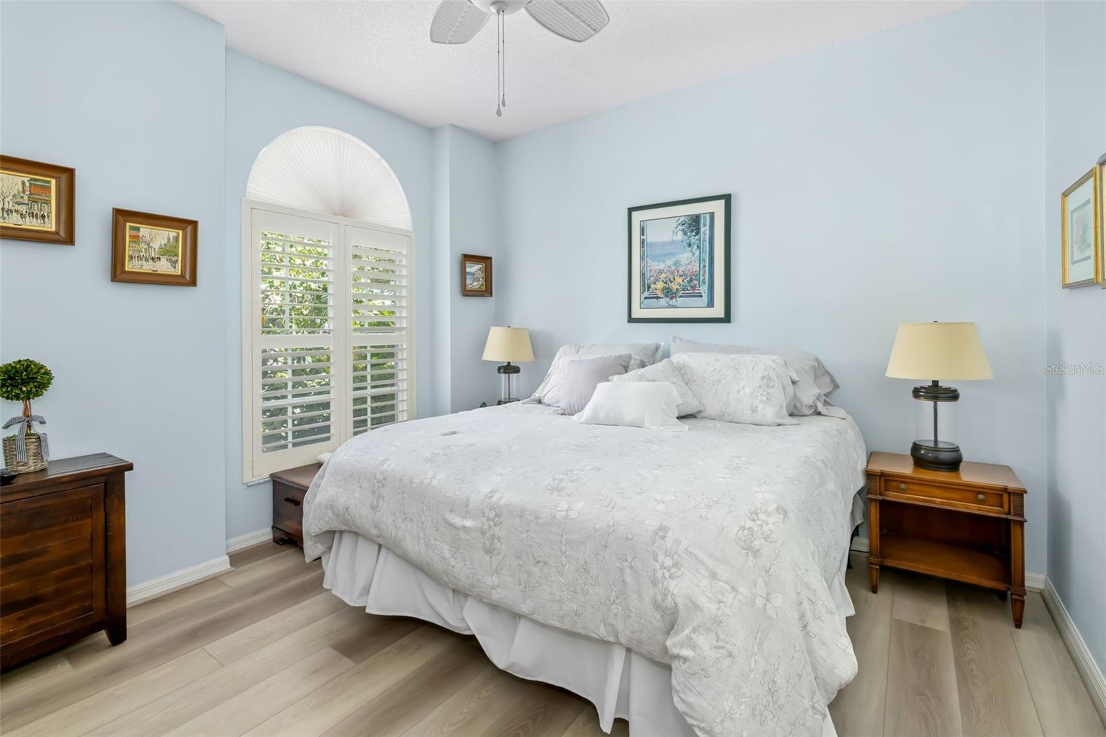 HERITAGE OAKS GOLF & COUNTRY CLUB - Residential