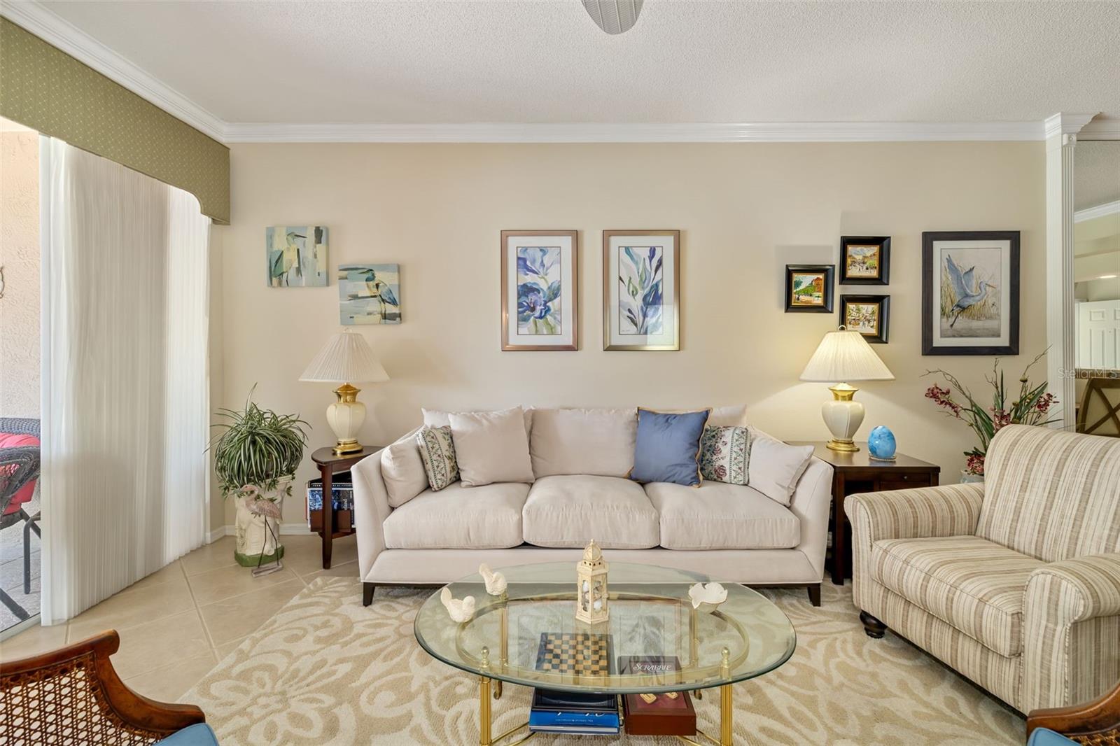 HERITAGE OAKS GOLF & COUNTRY CLUB - Residential