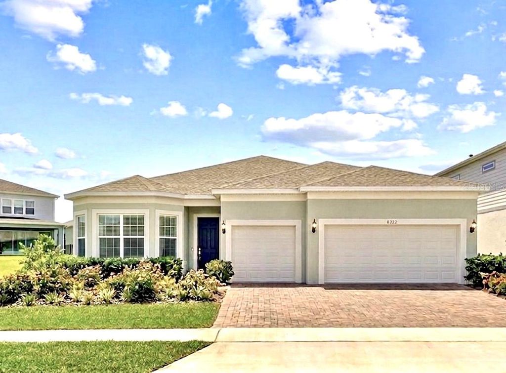 Photo of 8322 Park Cliff Way, Orlando, FL 32836 (MLS # O6408088)