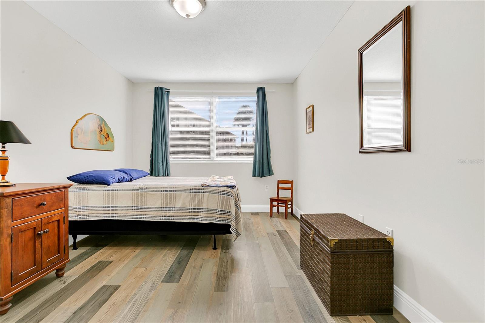 MERRITT ISLAND CO-OP APARTMENTS - Residential