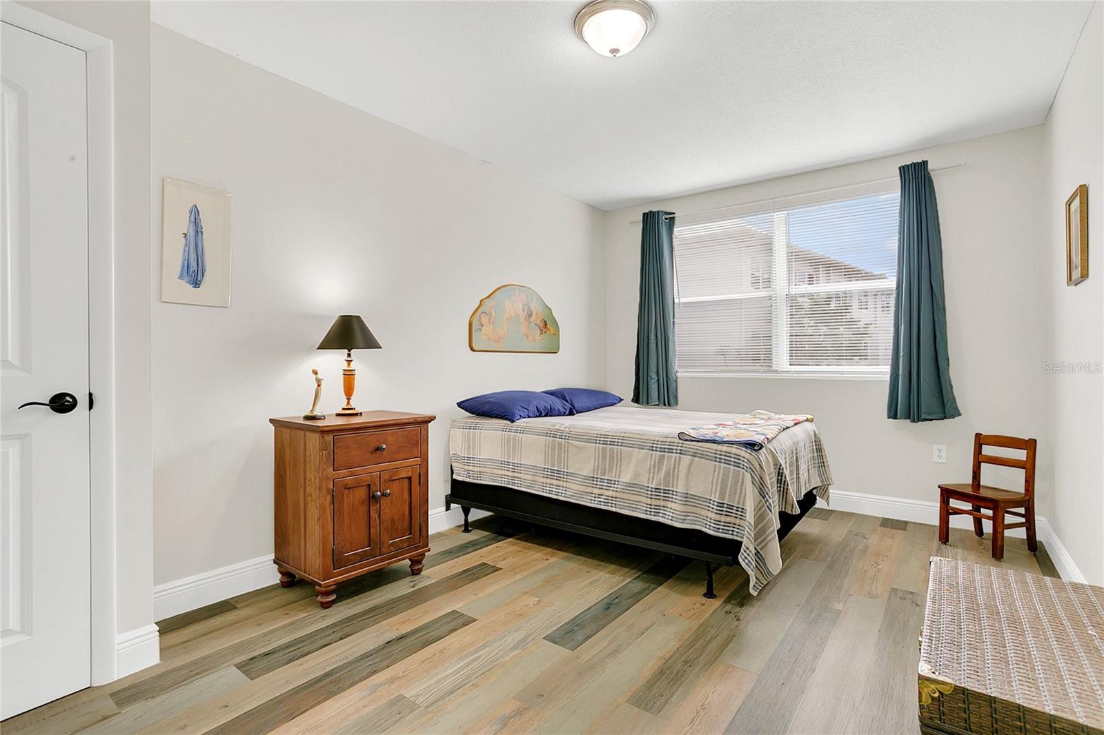 MERRITT ISLAND CO-OP APARTMENTS - Residential