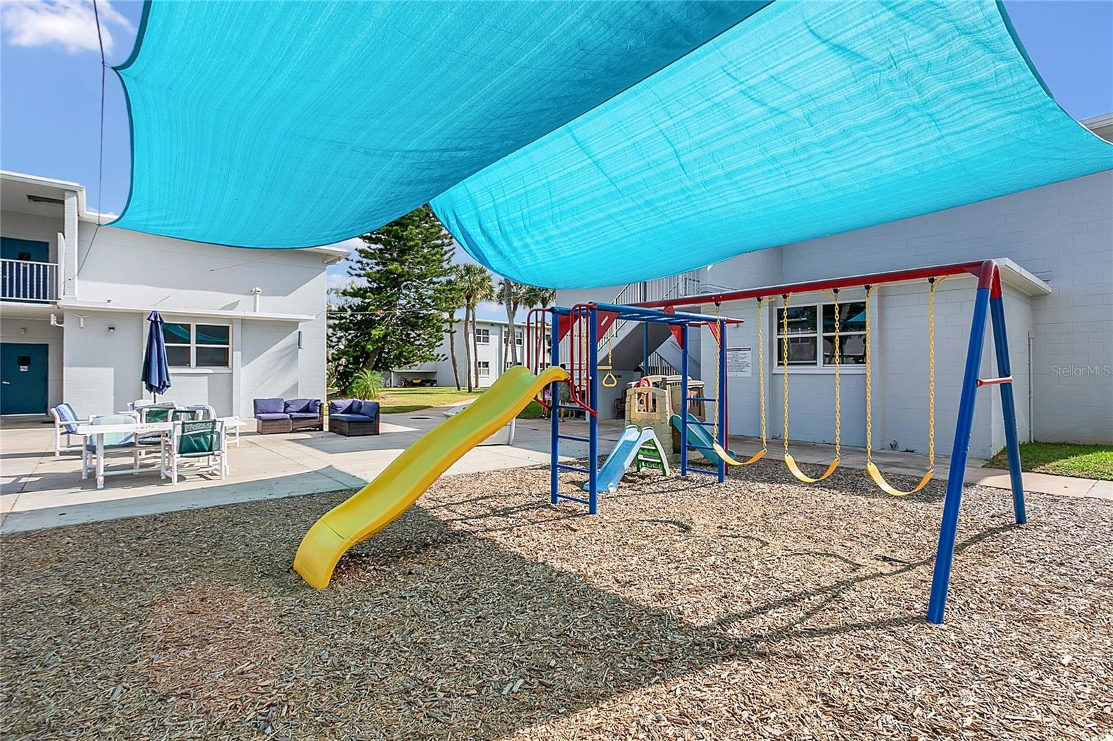 MERRITT ISLAND CO-OP APARTMENTS - Residential