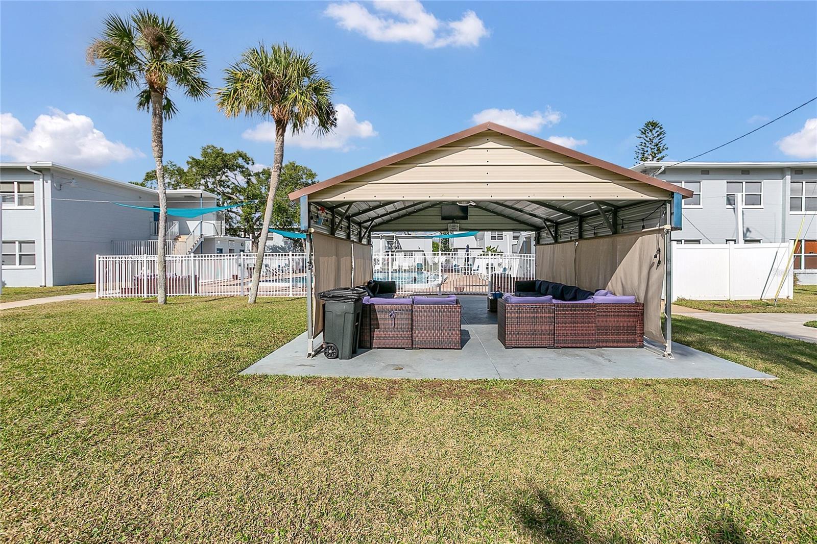 MERRITT ISLAND CO-OP APARTMENTS - Residential