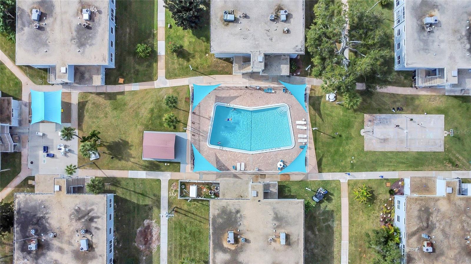 MERRITT ISLAND CO-OP APARTMENTS - Residential