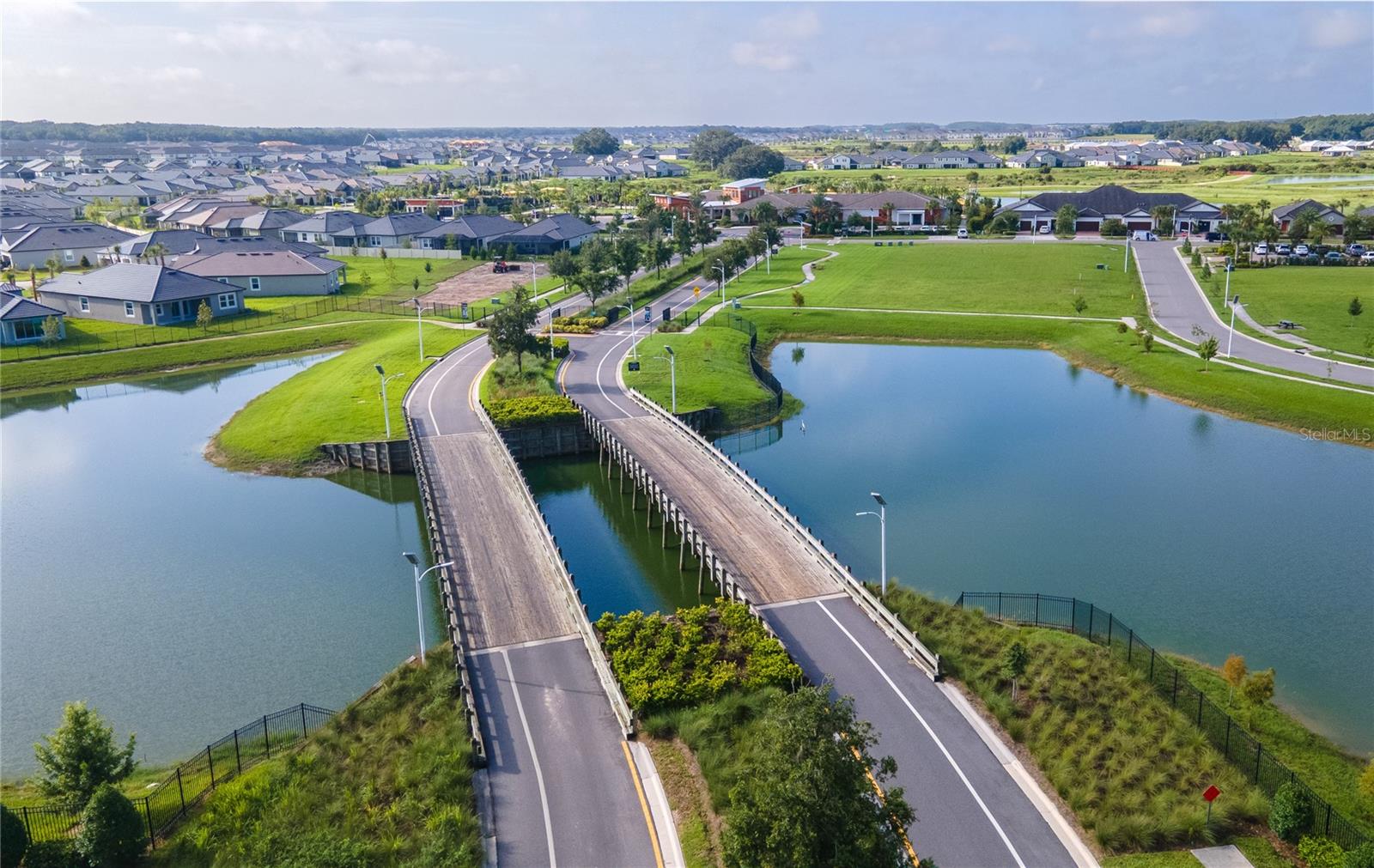 MIRADA TOWNHOMES - Residential Lease