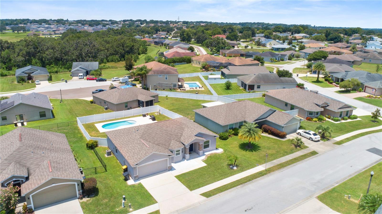 OAKFORD ESTATES - Residential Lease