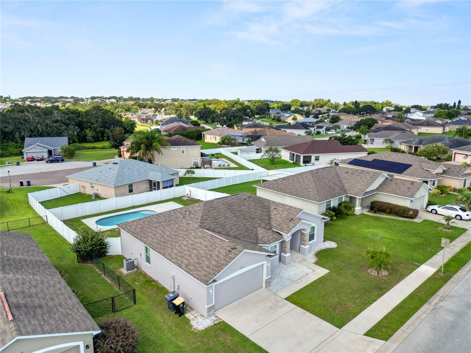 OAKFORD ESTATES - Residential Lease