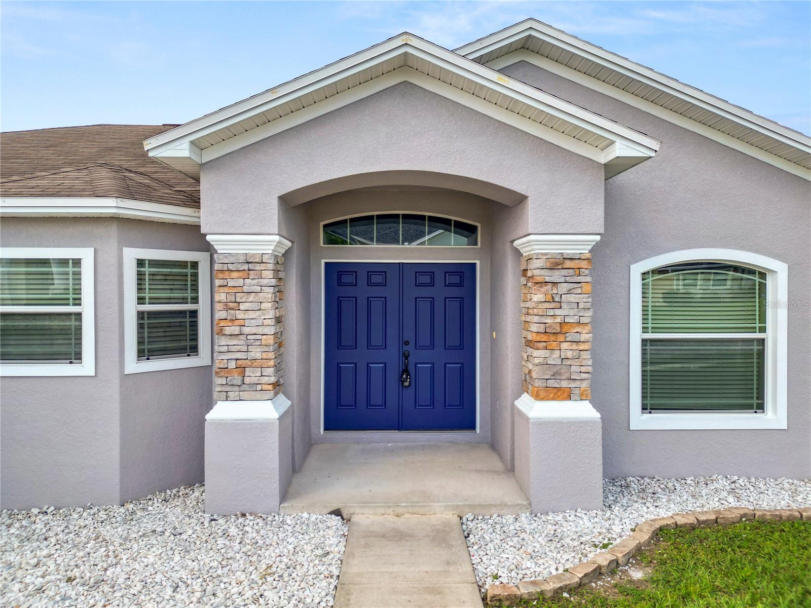 OAKFORD ESTATES - Residential Lease