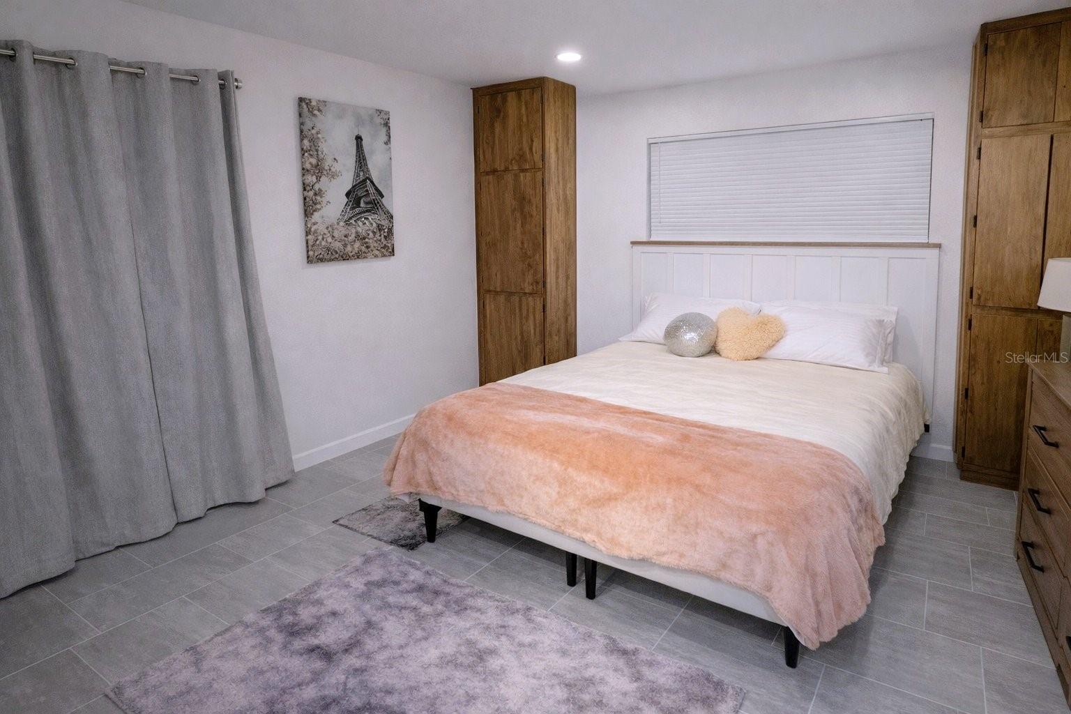 FOX CHASE WEST CONDO - Residential Lease