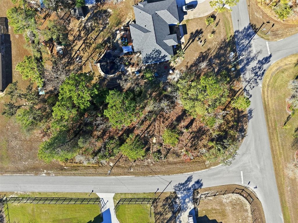 Photo of 11448 Mirage Avenue, Weeki Wachee, FL 34614 (MLS # W7882422)