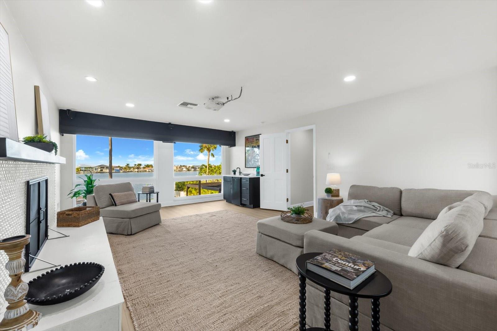 BATH CLUB ESTATES 1ST ADD - Residential