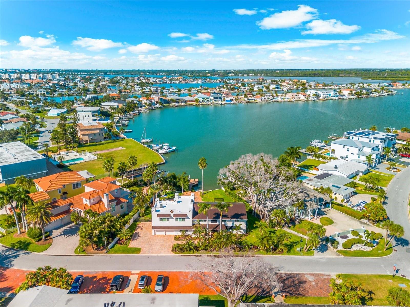 BATH CLUB ESTATES 1ST ADD - Residential