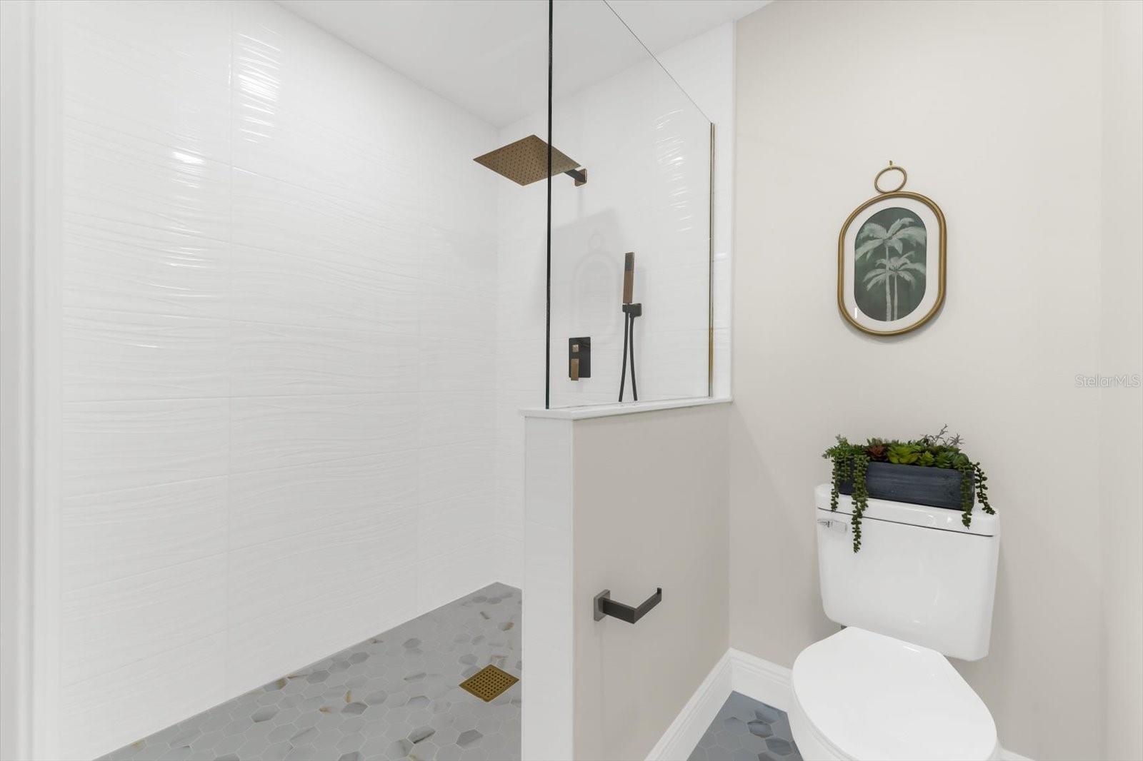 BATH CLUB ESTATES 1ST ADD - Residential