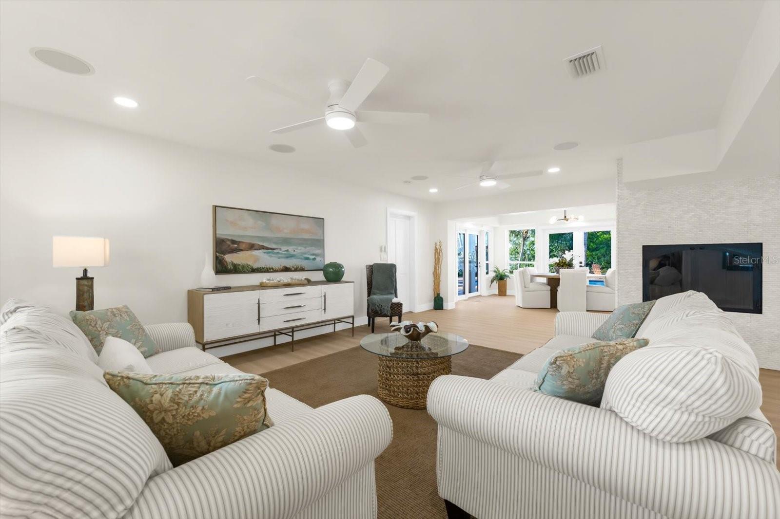 BATH CLUB ESTATES 1ST ADD - Residential