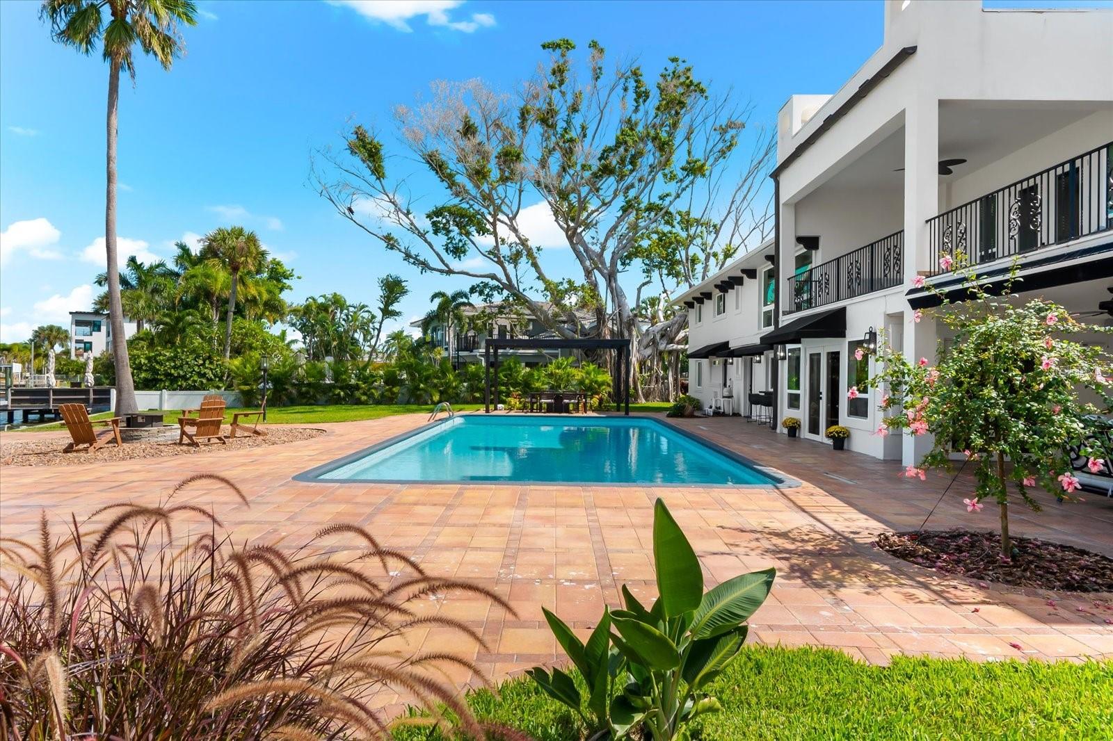 BATH CLUB ESTATES 1ST ADD - Residential