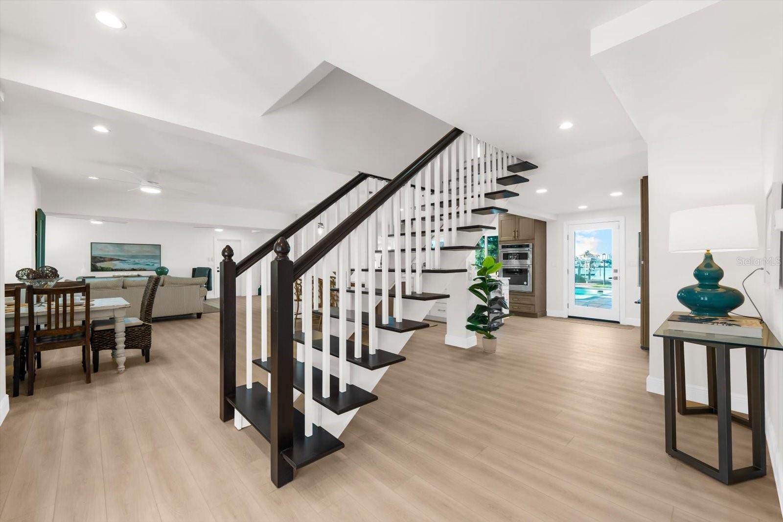 BATH CLUB ESTATES 1ST ADD - Residential