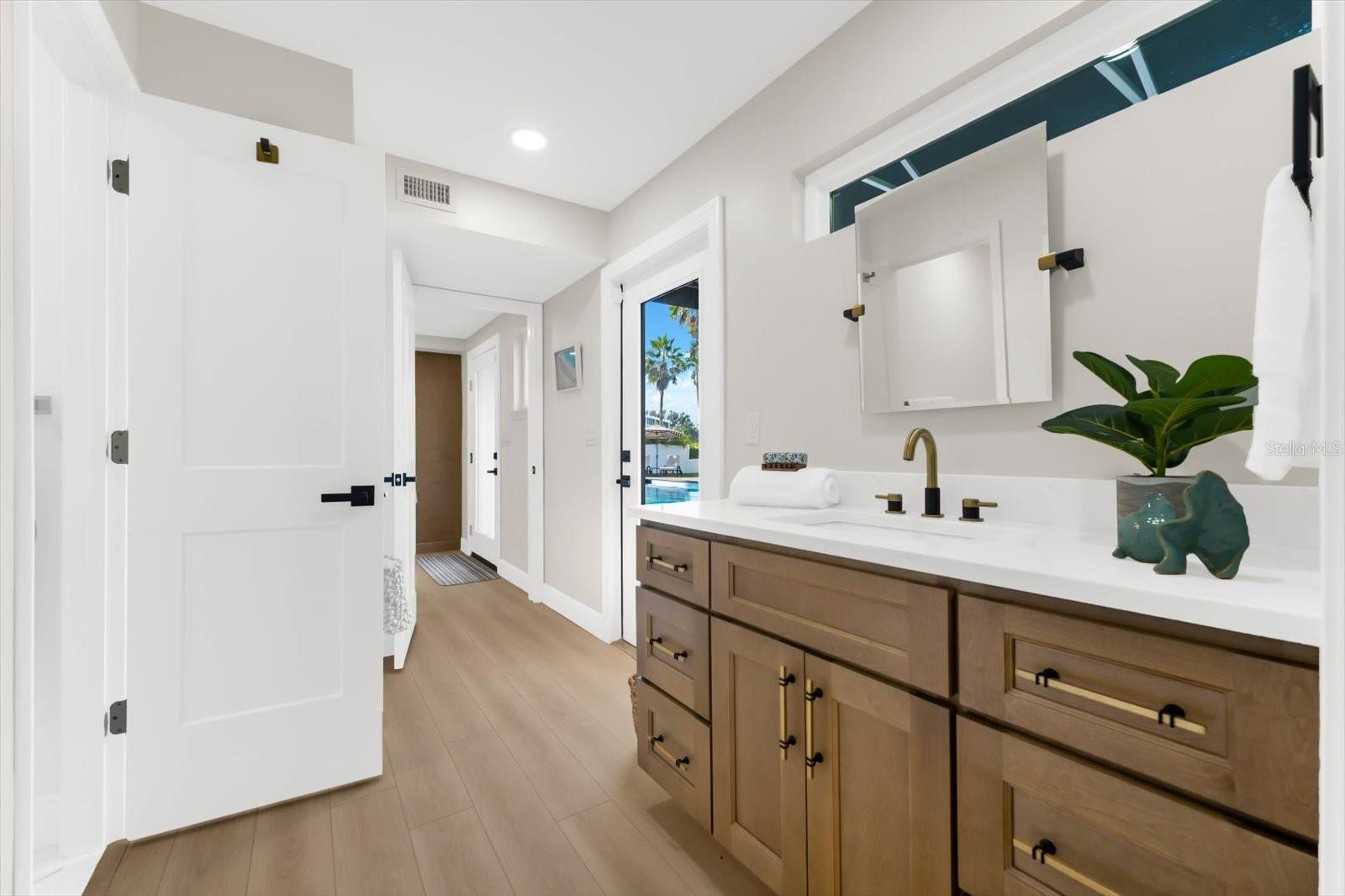 BATH CLUB ESTATES 1ST ADD - Residential