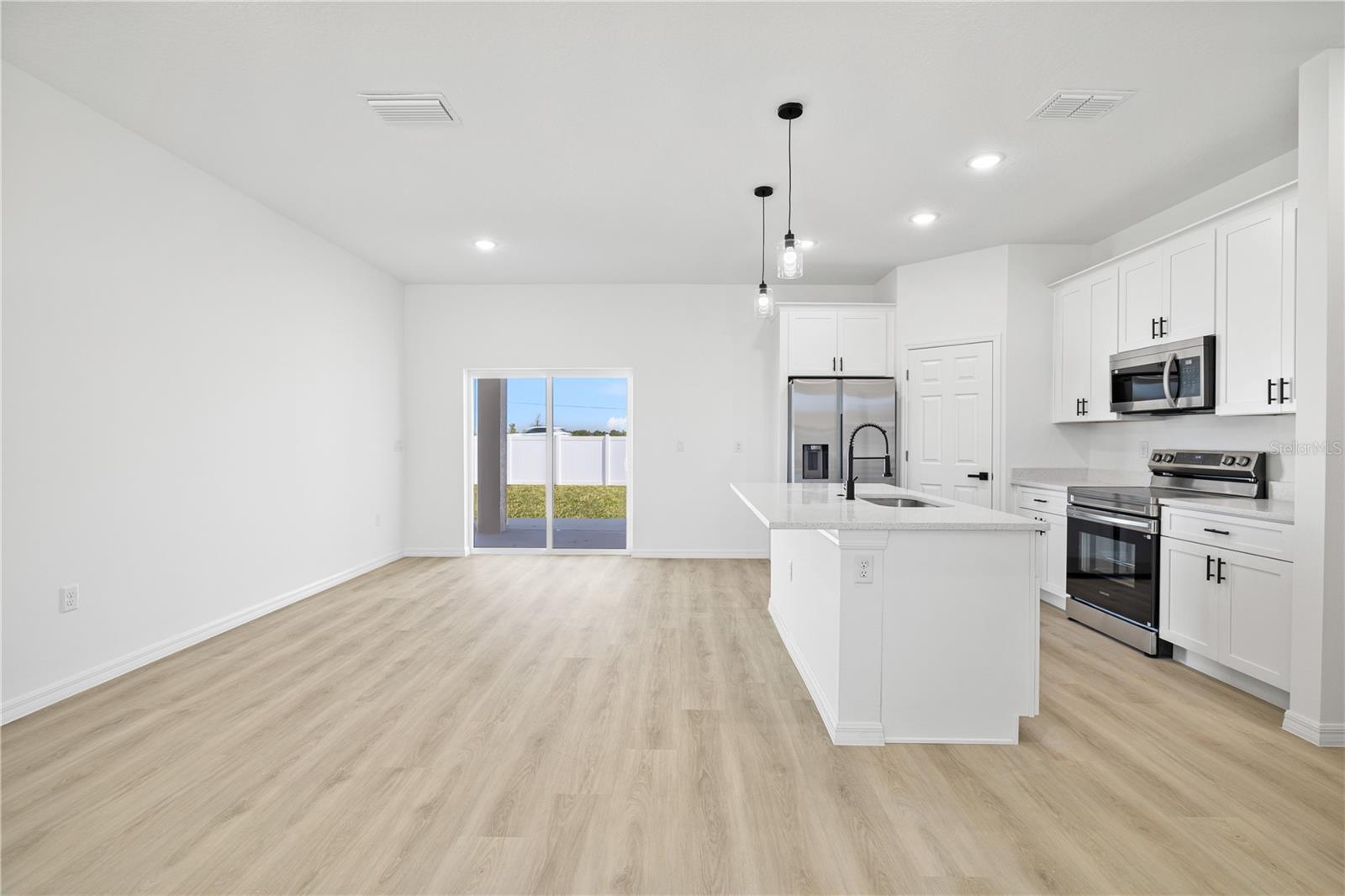 POINCIANA NEIGHBORHOOD 6 VILLAGE 7 - Residential