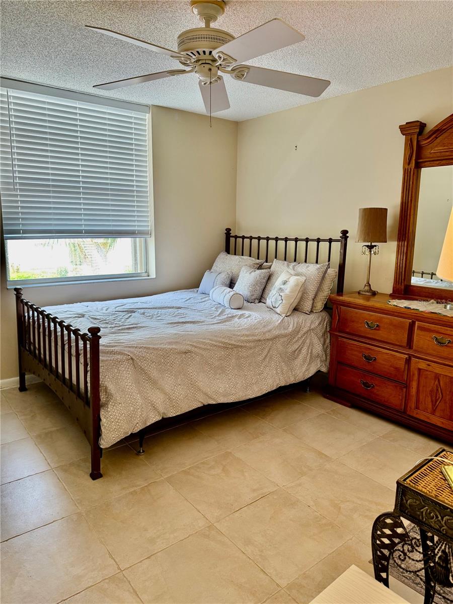 10 WILLOWBROOK LANE 207