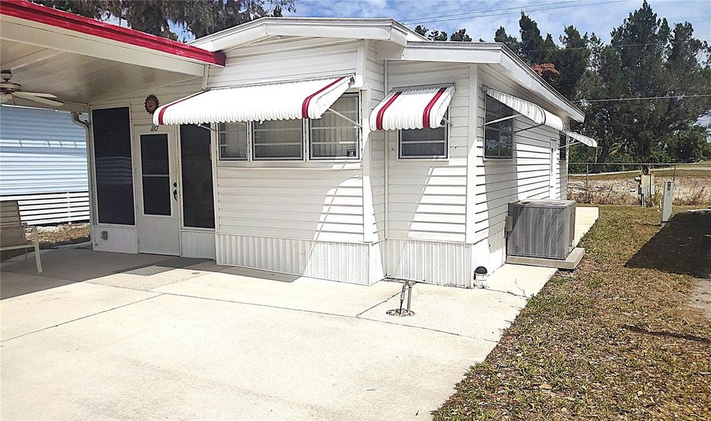 Photo of 3300 26th Avenue E #110, Bradenton, FL 34208 (MLS # A4646712)