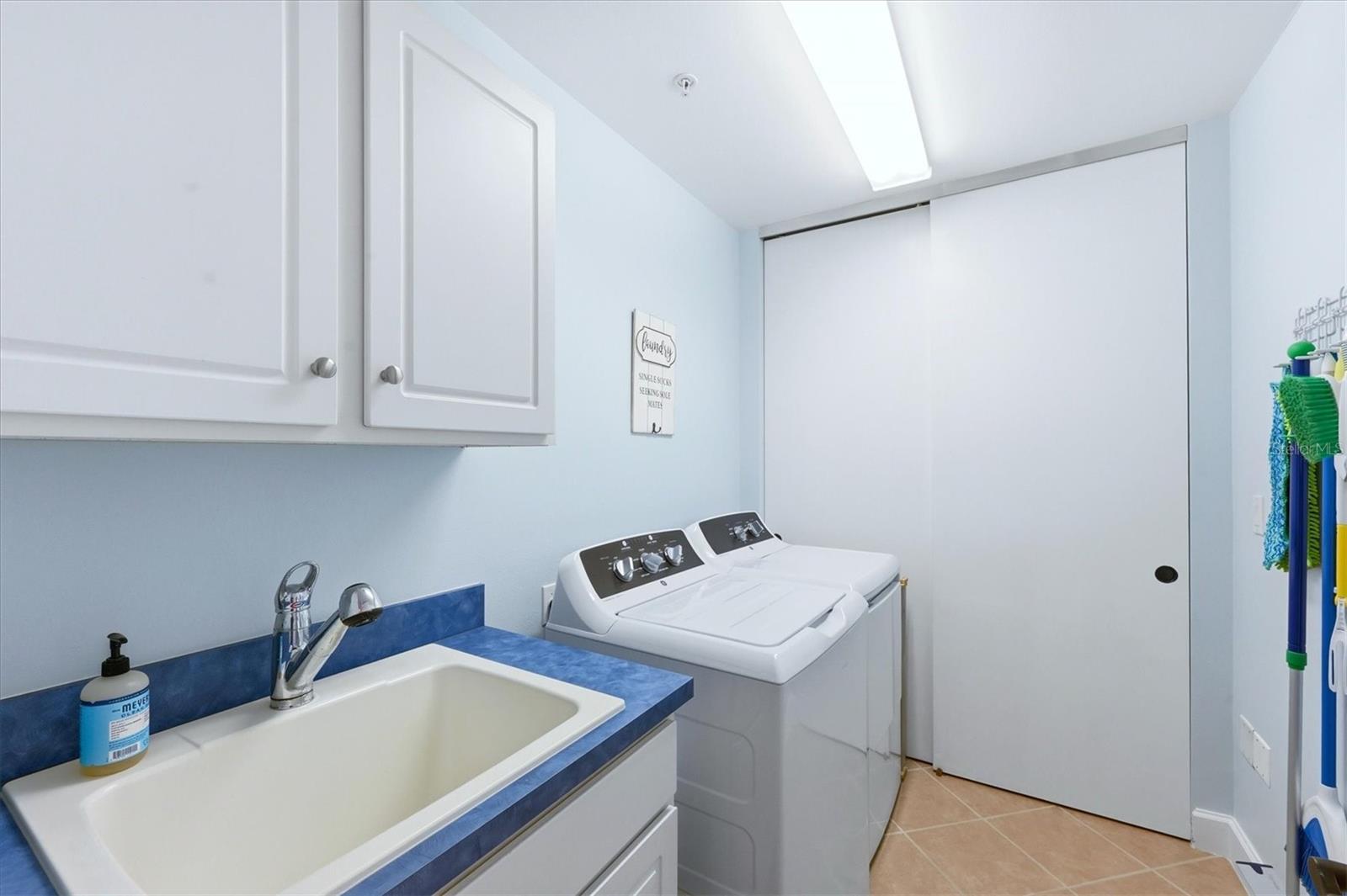 HACIENDA DEL MAR - Residential