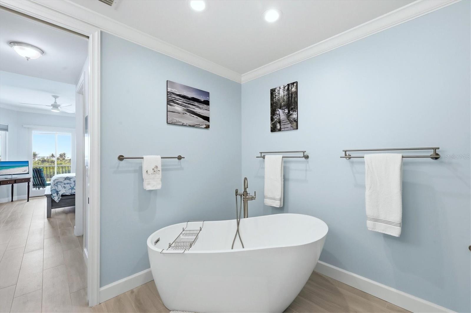 HACIENDA DEL MAR - Residential