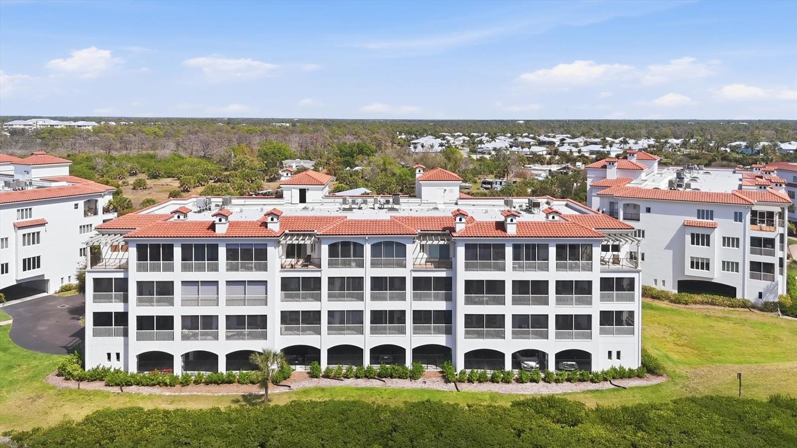 HACIENDA DEL MAR - Residential