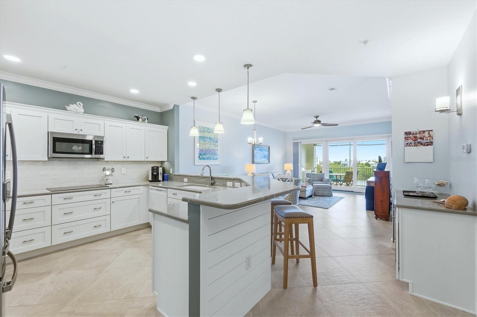 HACIENDA DEL MAR - Residential