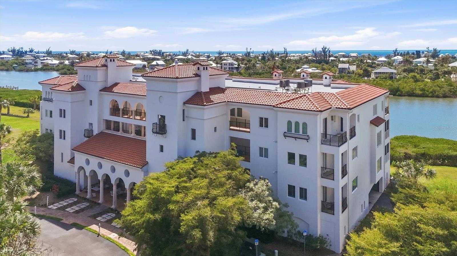 HACIENDA DEL MAR - Residential