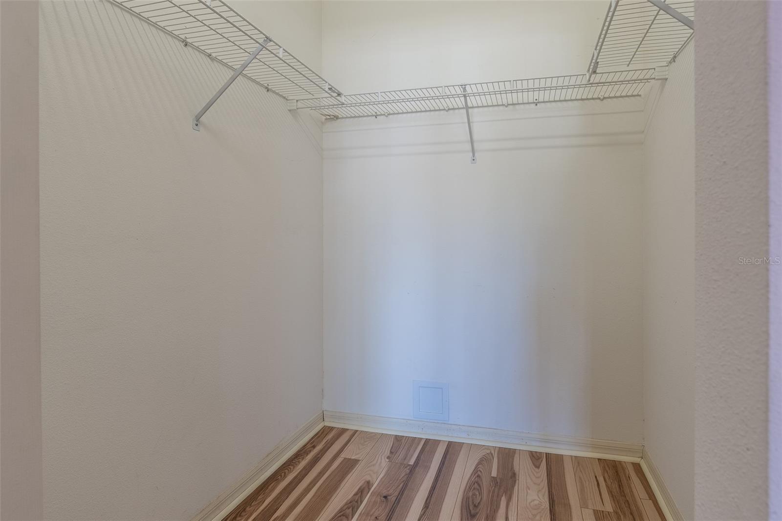 ON TOP/THE WORLD PH 01A SEC 02A - Residential