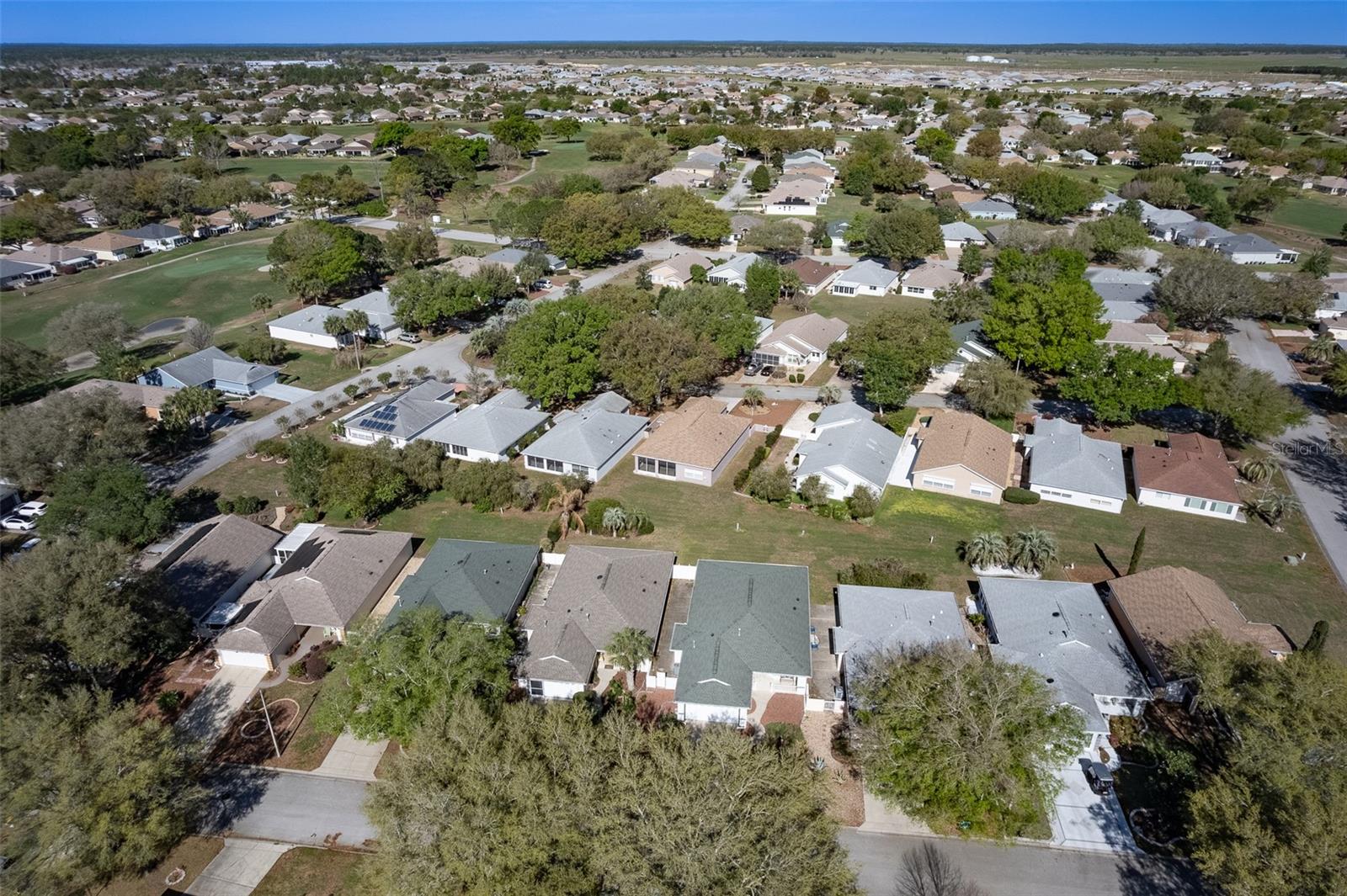 ON TOP/THE WORLD PH 01A SEC 02A - Residential