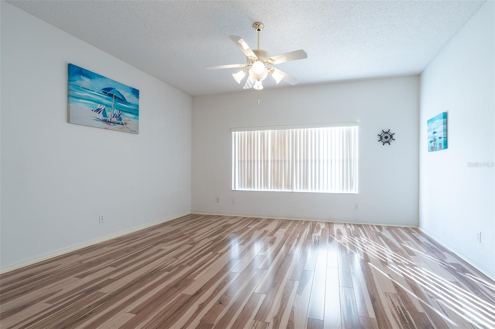 ON TOP/THE WORLD PH 01A SEC 02A - Residential