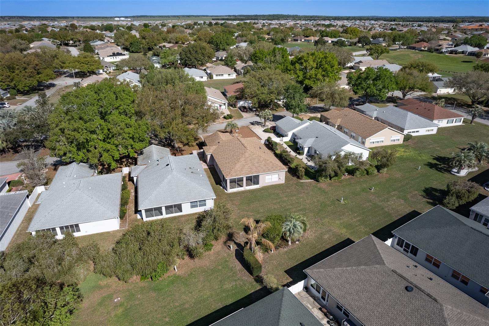 ON TOP/THE WORLD PH 01A SEC 02A - Residential