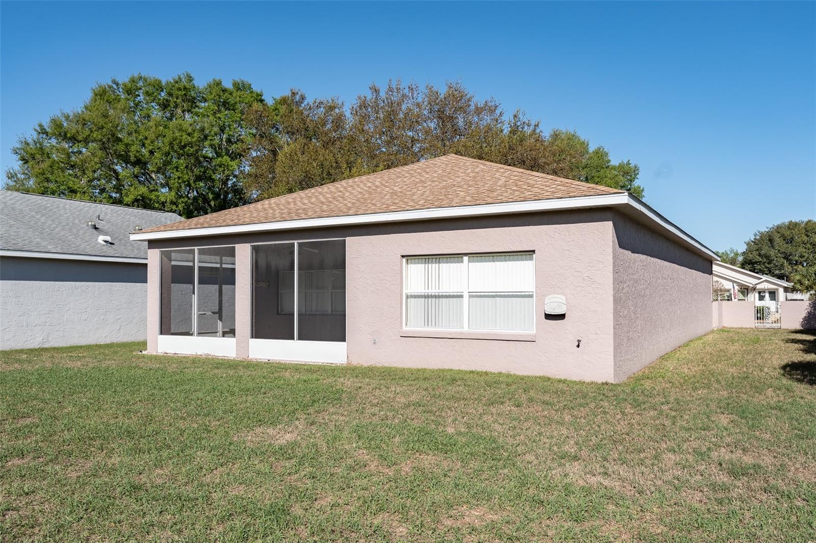 ON TOP/THE WORLD PH 01A SEC 02A - Residential