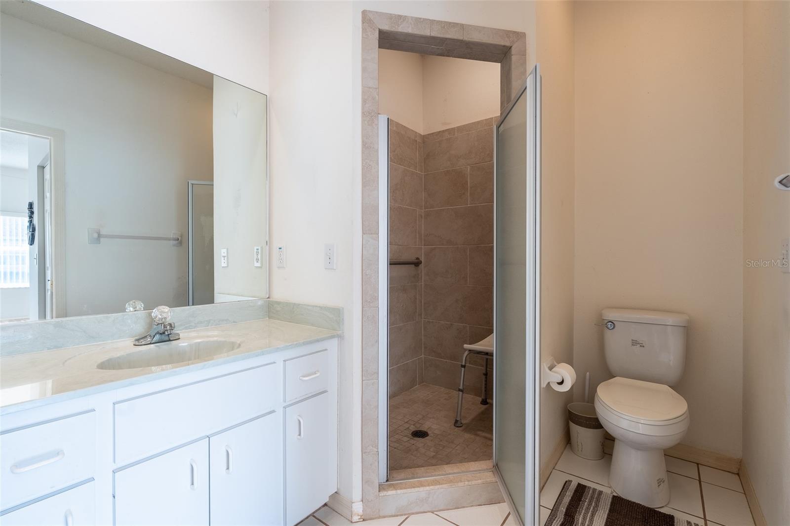 ON TOP/THE WORLD PH 01A SEC 02A - Residential