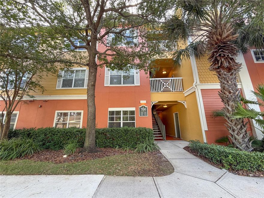 Resort-Style Living in the Heart of South Tampa! Welcome to Grand Key Condominiums, a gated Key West-inspired community nestled among oak-lined streets with lush tropical landscaping and a beautiful resort-style pool complete with cabanas.

This inviting condominium offers a spacious and functional layout featuring a well-appointed kitchen with ample cabinetry, breakfast bar seating, pantry storage, and a separate dining area. Interior features include hardwood flooring, crown molding, tray ceilings, ceramic tile entry, ceiling fans, and full-size washer and dryer for added convenience.

The primary bedroom offers generous space and includes an oversized walk-in closet. The bathroom features a relaxing garden-style soaking tub, creating a comfortable retreat at the end of the day.

Grand Key residents enjoy access to a variety of community amenities including a resort-style swimming pool, fitness center, indoor sport court, business center, conference room, media room, covered car care center, and controlled access gates.

Conveniently located in South Tampa with easy access to shopping, dining, Downtown Tampa, Westshore Business District, and area beaches, this community offers comfort, convenience, and a resort-inspired atmosphere in a prime location.