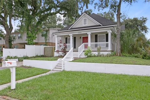 A home in TAMPA