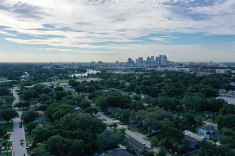 A home in TAMPA