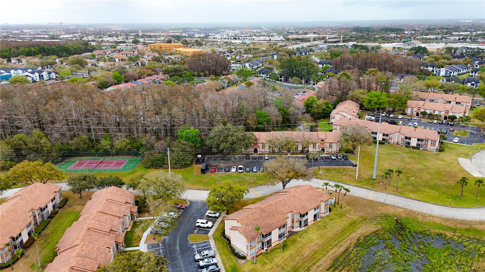 TOWNES OF SOUTHGATE CONDO PH D - Residential