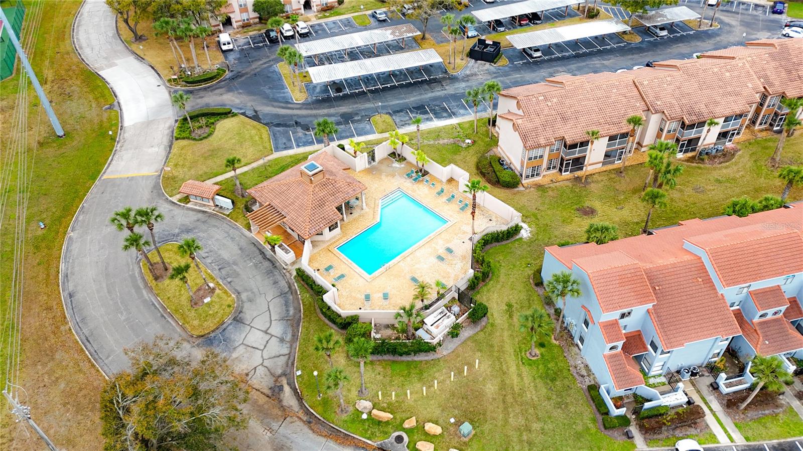 TOWNES OF SOUTHGATE CONDO PH D - Residential