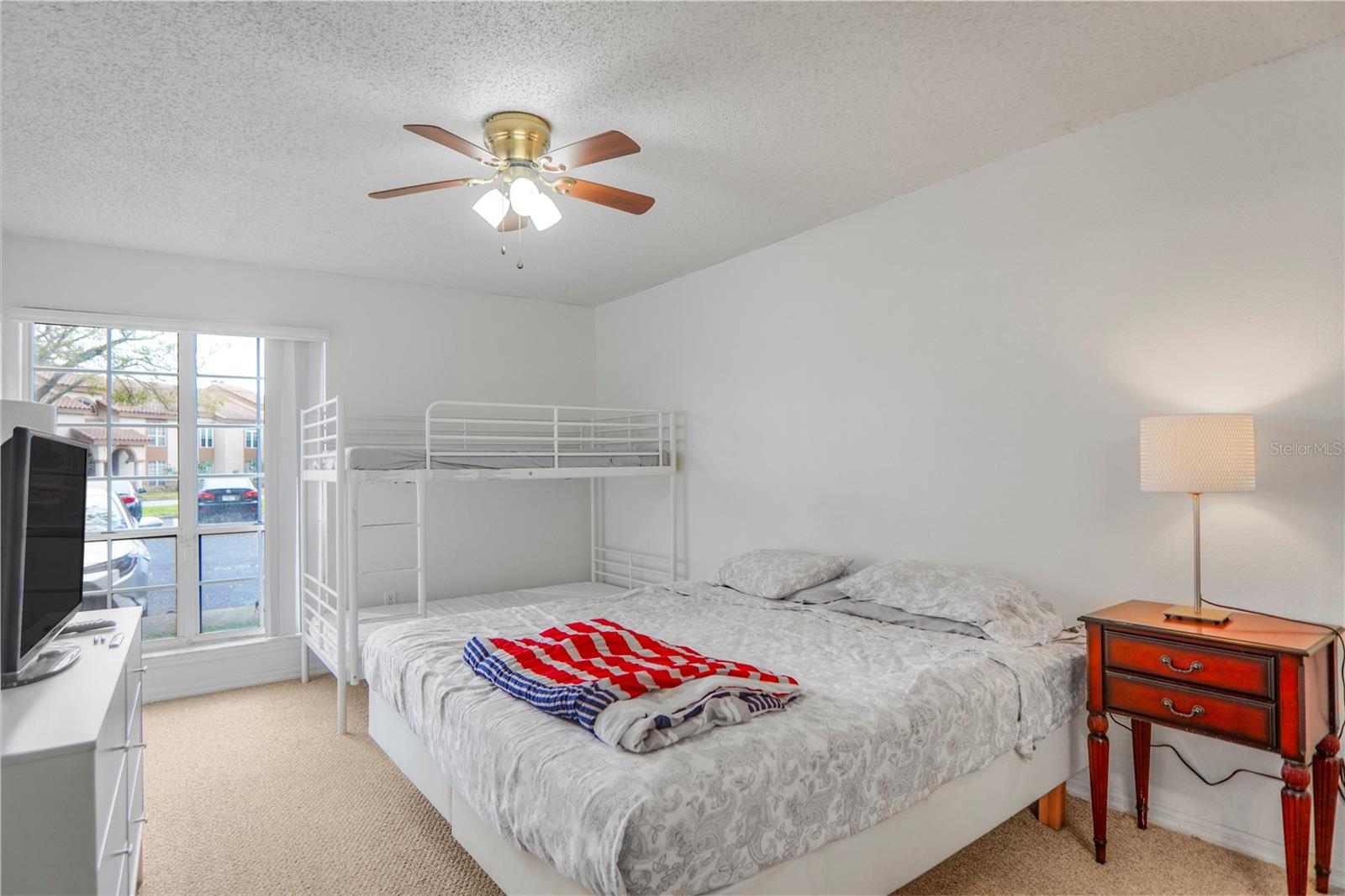 TOWNES OF SOUTHGATE CONDO PH D - Residential