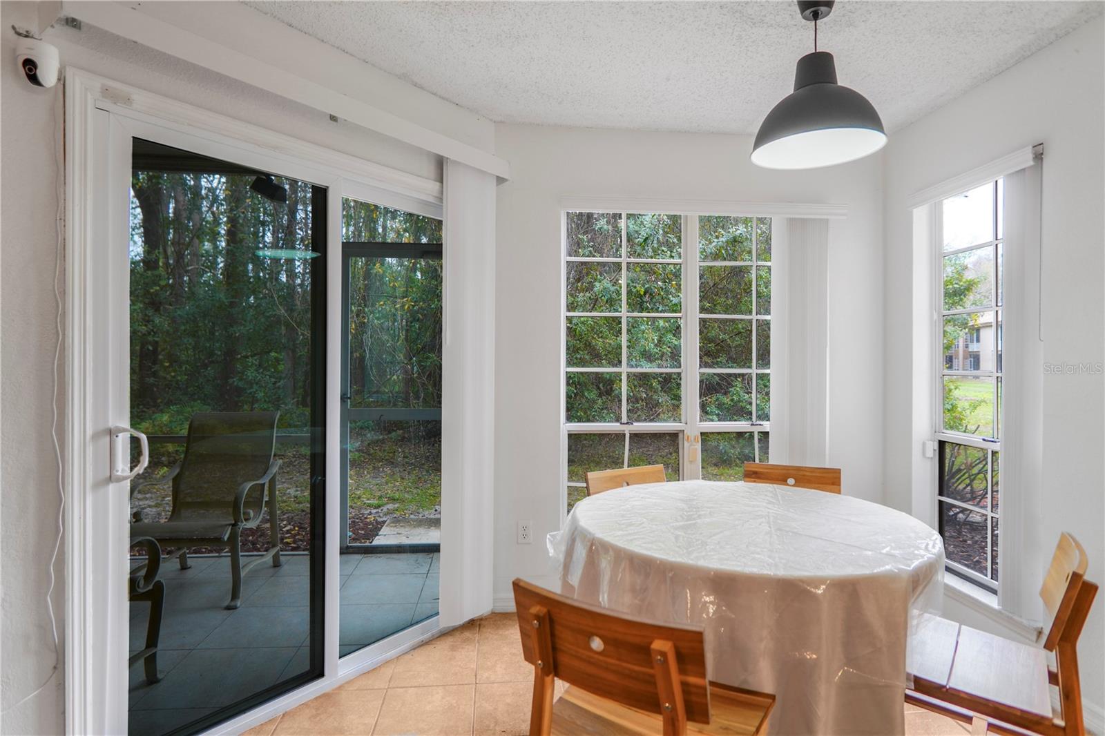 TOWNES OF SOUTHGATE CONDO PH D - Residential