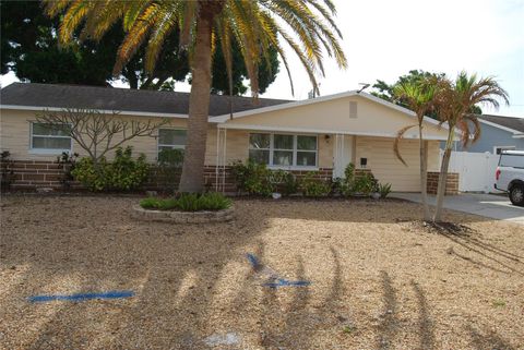 2871 67TH STREET N ST PETERSBURG FL 33710