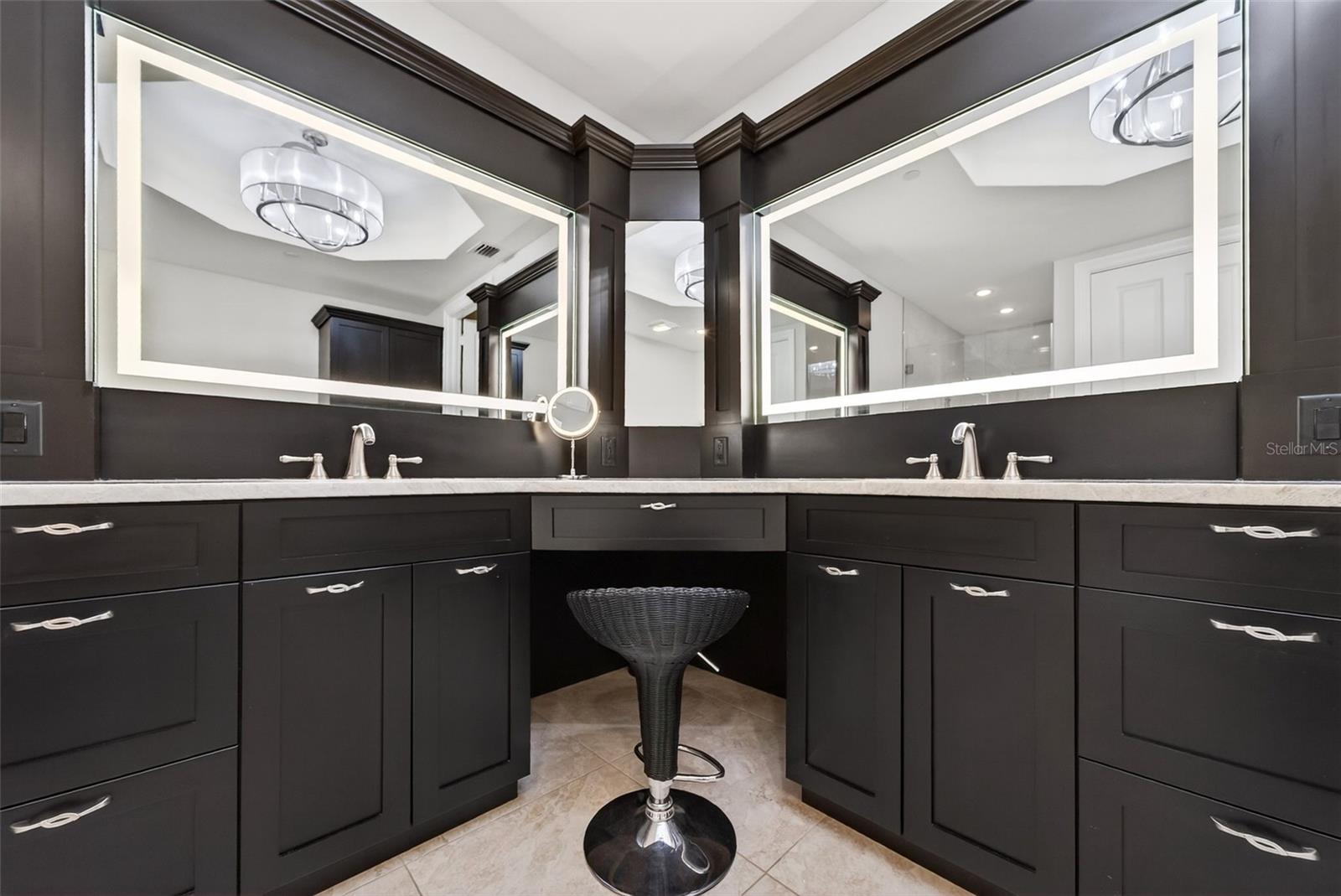 HUDSON CROSSING - Residential