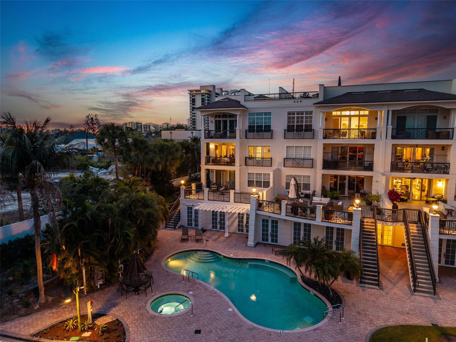 HUDSON CROSSING - Residential